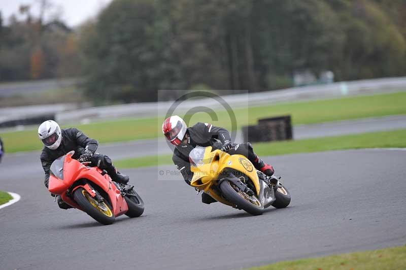 enduro digital images;event digital images;eventdigitalimages;no limits trackdays;oulton no limits trackday;oulton park cheshire;oulton trackday photographs;peter wileman photography;racing digital images;trackday digital images;trackday photos