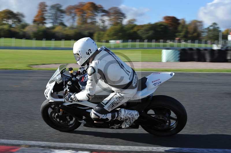 enduro digital images;event digital images;eventdigitalimages;no limits trackdays;oulton no limits trackday;oulton park cheshire;oulton trackday photographs;peter wileman photography;racing digital images;trackday digital images;trackday photos