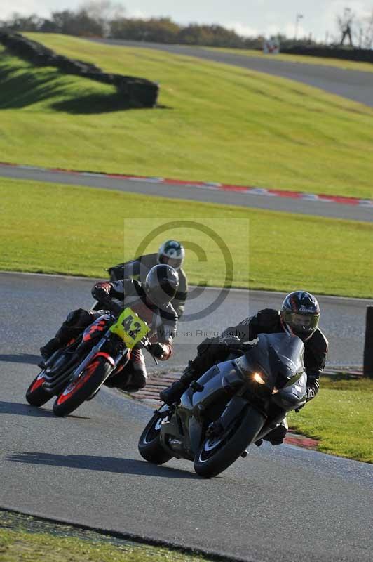 enduro digital images;event digital images;eventdigitalimages;no limits trackdays;oulton no limits trackday;oulton park cheshire;oulton trackday photographs;peter wileman photography;racing digital images;trackday digital images;trackday photos