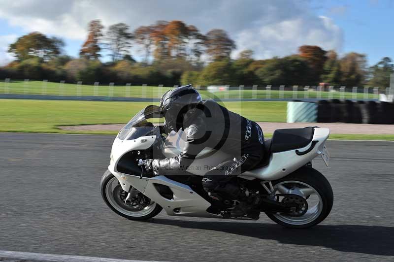 enduro digital images;event digital images;eventdigitalimages;no limits trackdays;oulton no limits trackday;oulton park cheshire;oulton trackday photographs;peter wileman photography;racing digital images;trackday digital images;trackday photos