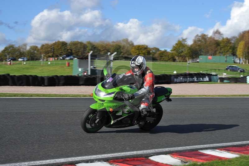 enduro digital images;event digital images;eventdigitalimages;no limits trackdays;oulton no limits trackday;oulton park cheshire;oulton trackday photographs;peter wileman photography;racing digital images;trackday digital images;trackday photos