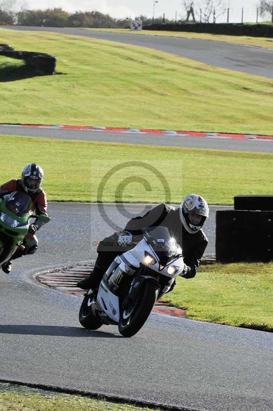 enduro digital images;event digital images;eventdigitalimages;no limits trackdays;oulton no limits trackday;oulton park cheshire;oulton trackday photographs;peter wileman photography;racing digital images;trackday digital images;trackday photos