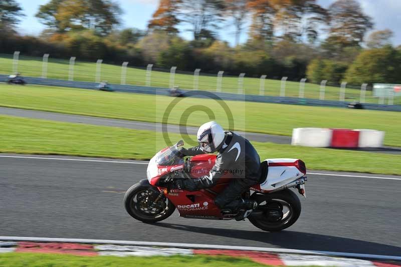 enduro digital images;event digital images;eventdigitalimages;no limits trackdays;oulton no limits trackday;oulton park cheshire;oulton trackday photographs;peter wileman photography;racing digital images;trackday digital images;trackday photos