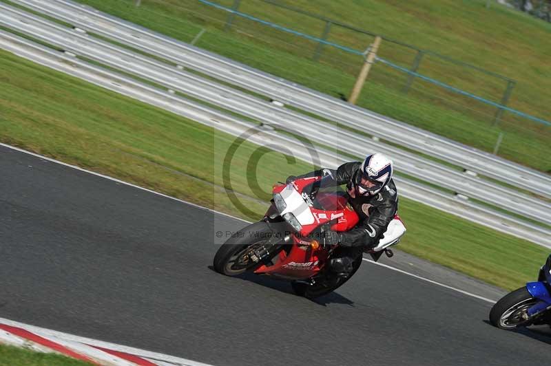 enduro digital images;event digital images;eventdigitalimages;no limits trackdays;oulton no limits trackday;oulton park cheshire;oulton trackday photographs;peter wileman photography;racing digital images;trackday digital images;trackday photos