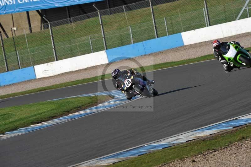 Motorcycle action photographs;donington;donington park leicestershire;donington photographs;event digital images;eventdigitalimages;no limits trackday;peter wileman photography;trackday;trackday digital images;trackday photos