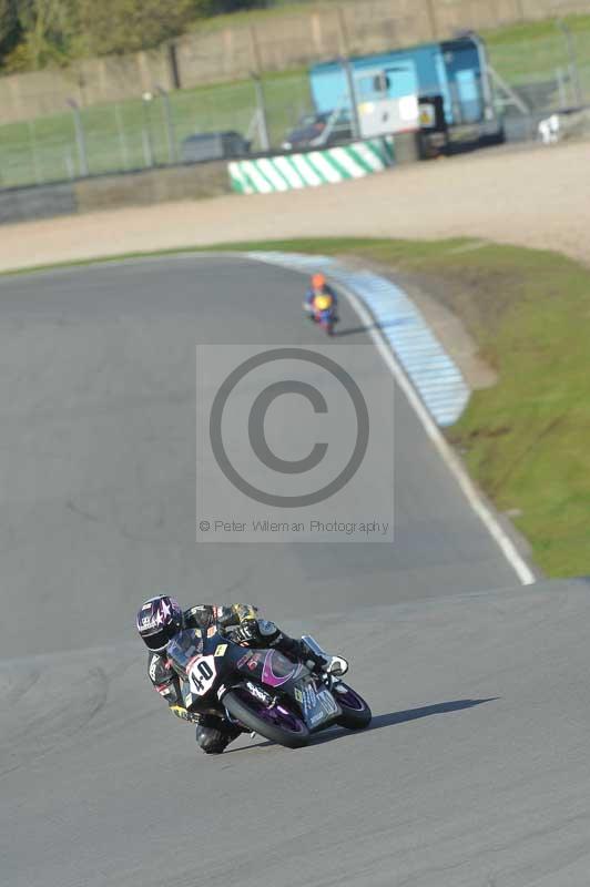 Motorcycle action photographs;donington;donington park leicestershire;donington photographs;event digital images;eventdigitalimages;no limits trackday;peter wileman photography;trackday;trackday digital images;trackday photos