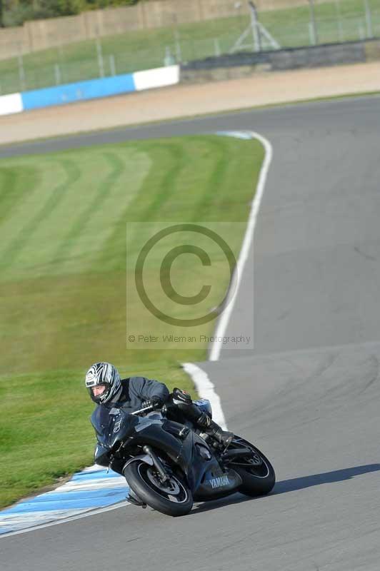 Motorcycle action photographs;donington;donington park leicestershire;donington photographs;event digital images;eventdigitalimages;no limits trackday;peter wileman photography;trackday;trackday digital images;trackday photos