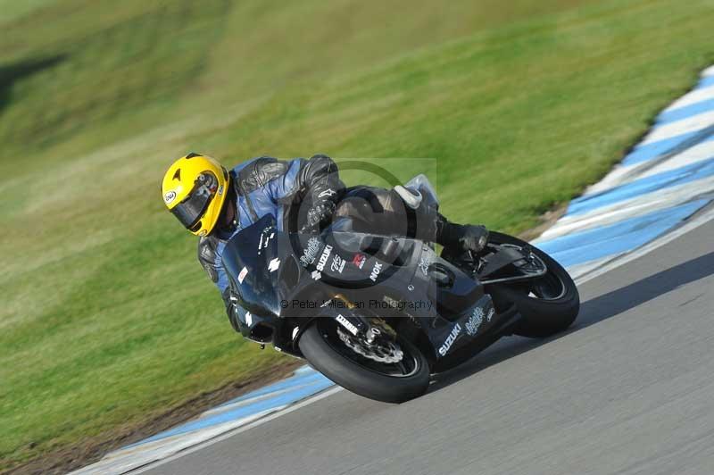 Motorcycle action photographs;donington;donington park leicestershire;donington photographs;event digital images;eventdigitalimages;no limits trackday;peter wileman photography;trackday;trackday digital images;trackday photos