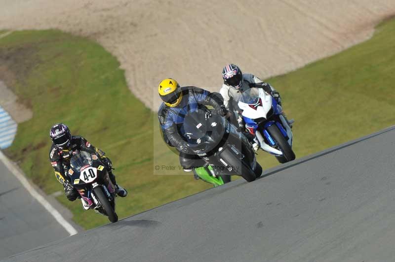 Motorcycle action photographs;donington;donington park leicestershire;donington photographs;event digital images;eventdigitalimages;no limits trackday;peter wileman photography;trackday;trackday digital images;trackday photos