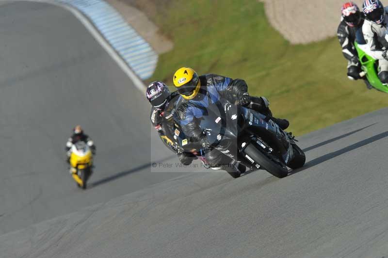 Motorcycle action photographs;donington;donington park leicestershire;donington photographs;event digital images;eventdigitalimages;no limits trackday;peter wileman photography;trackday;trackday digital images;trackday photos