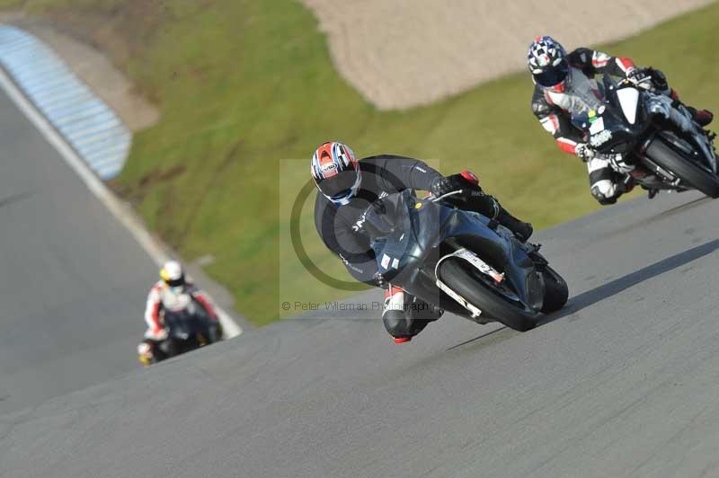 Motorcycle action photographs;donington;donington park leicestershire;donington photographs;event digital images;eventdigitalimages;no limits trackday;peter wileman photography;trackday;trackday digital images;trackday photos