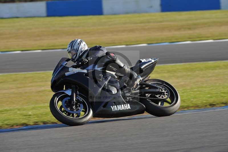 Motorcycle action photographs;donington;donington park leicestershire;donington photographs;event digital images;eventdigitalimages;no limits trackday;peter wileman photography;trackday;trackday digital images;trackday photos