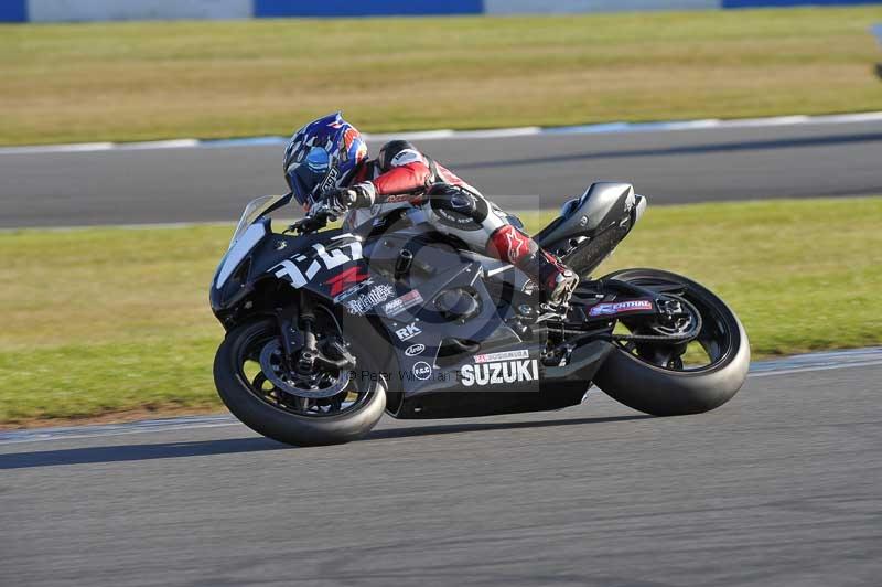 Motorcycle action photographs;donington;donington park leicestershire;donington photographs;event digital images;eventdigitalimages;no limits trackday;peter wileman photography;trackday;trackday digital images;trackday photos