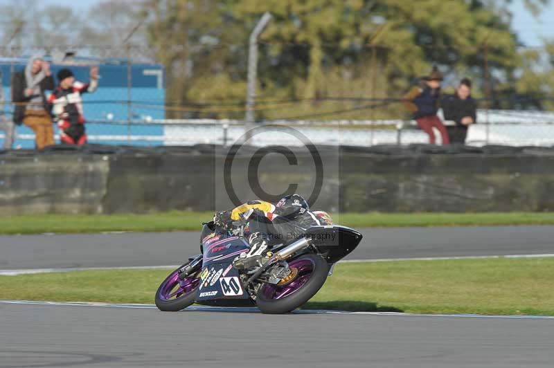 Motorcycle action photographs;donington;donington park leicestershire;donington photographs;event digital images;eventdigitalimages;no limits trackday;peter wileman photography;trackday;trackday digital images;trackday photos