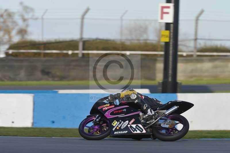 Motorcycle action photographs;donington;donington park leicestershire;donington photographs;event digital images;eventdigitalimages;no limits trackday;peter wileman photography;trackday;trackday digital images;trackday photos