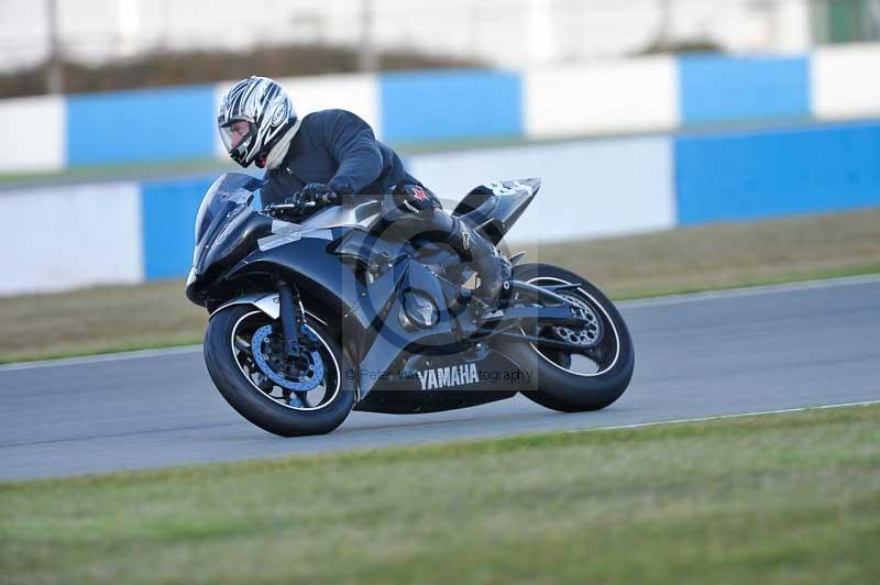 Motorcycle action photographs;donington;donington park leicestershire;donington photographs;event digital images;eventdigitalimages;no limits trackday;peter wileman photography;trackday;trackday digital images;trackday photos