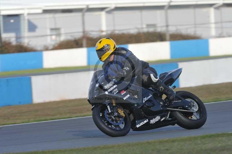 Motorcycle action photographs;donington;donington park leicestershire;donington photographs;event digital images;eventdigitalimages;no limits trackday;peter wileman photography;trackday;trackday digital images;trackday photos