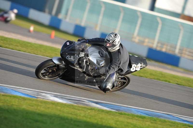 Motorcycle action photographs;donington;donington park leicestershire;donington photographs;event digital images;eventdigitalimages;no limits trackday;peter wileman photography;trackday;trackday digital images;trackday photos