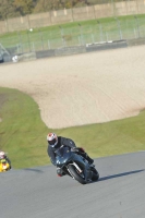 Motorcycle-action-photographs;donington;donington-park-leicestershire;donington-photographs;event-digital-images;eventdigitalimages;no-limits-trackday;peter-wileman-photography;trackday;trackday-digital-images;trackday-photos