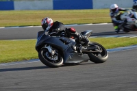 Motorcycle-action-photographs;donington;donington-park-leicestershire;donington-photographs;event-digital-images;eventdigitalimages;no-limits-trackday;peter-wileman-photography;trackday;trackday-digital-images;trackday-photos