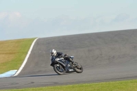 Motorcycle-action-photographs;donington;donington-park-leicestershire;donington-photographs;event-digital-images;eventdigitalimages;no-limits-trackday;peter-wileman-photography;trackday;trackday-digital-images;trackday-photos