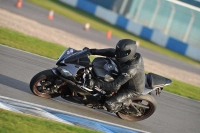 Motorcycle-action-photographs;donington;donington-park-leicestershire;donington-photographs;event-digital-images;eventdigitalimages;no-limits-trackday;peter-wileman-photography;trackday;trackday-digital-images;trackday-photos