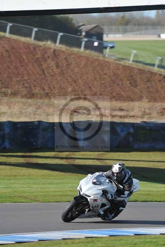 Motorcycle action photographs;donington;donington park leicestershire;donington photographs;event digital images;eventdigitalimages;no limits trackday;peter wileman photography;trackday;trackday digital images;trackday photos