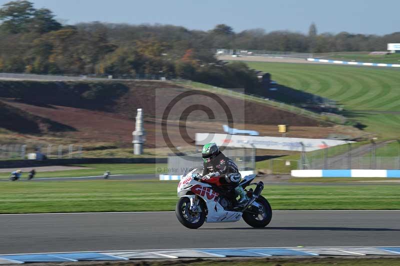 Motorcycle action photographs;donington;donington park leicestershire;donington photographs;event digital images;eventdigitalimages;no limits trackday;peter wileman photography;trackday;trackday digital images;trackday photos