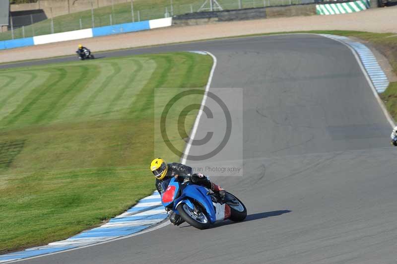 Motorcycle action photographs;donington;donington park leicestershire;donington photographs;event digital images;eventdigitalimages;no limits trackday;peter wileman photography;trackday;trackday digital images;trackday photos