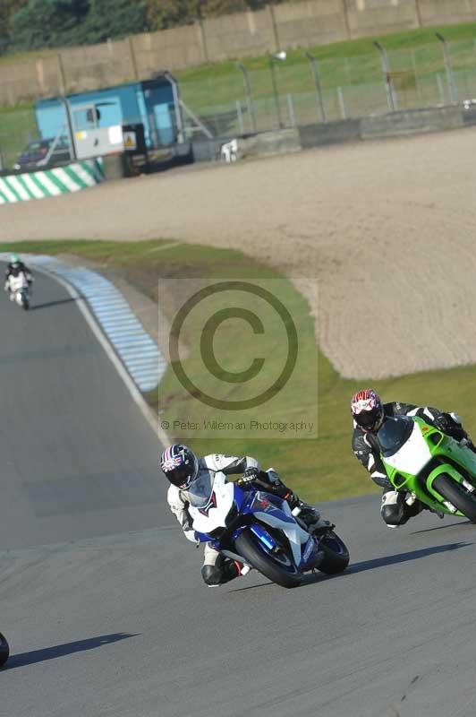 Motorcycle action photographs;donington;donington park leicestershire;donington photographs;event digital images;eventdigitalimages;no limits trackday;peter wileman photography;trackday;trackday digital images;trackday photos