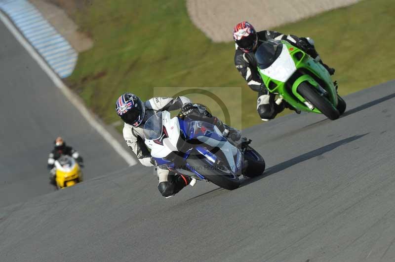 Motorcycle action photographs;donington;donington park leicestershire;donington photographs;event digital images;eventdigitalimages;no limits trackday;peter wileman photography;trackday;trackday digital images;trackday photos