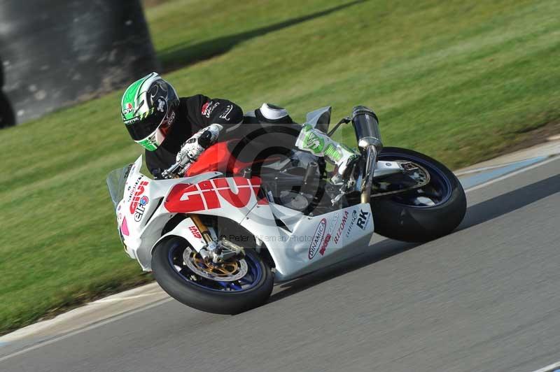 Motorcycle action photographs;donington;donington park leicestershire;donington photographs;event digital images;eventdigitalimages;no limits trackday;peter wileman photography;trackday;trackday digital images;trackday photos