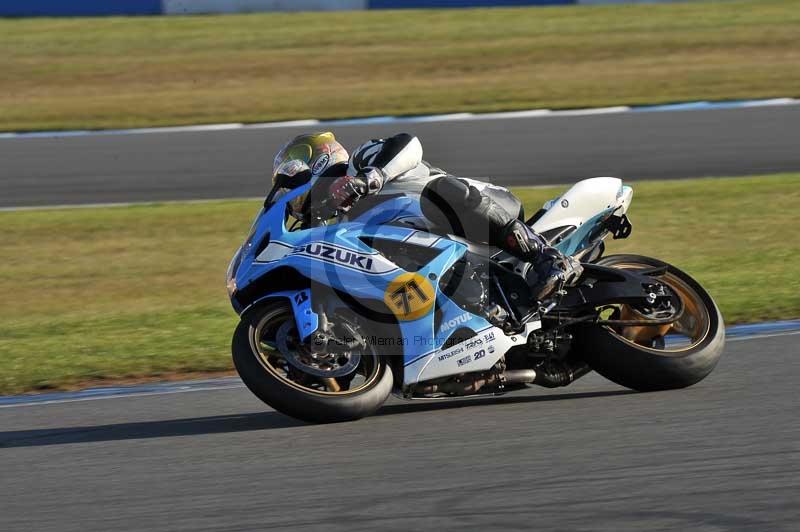 Motorcycle action photographs;donington;donington park leicestershire;donington photographs;event digital images;eventdigitalimages;no limits trackday;peter wileman photography;trackday;trackday digital images;trackday photos