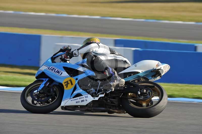 Motorcycle action photographs;donington;donington park leicestershire;donington photographs;event digital images;eventdigitalimages;no limits trackday;peter wileman photography;trackday;trackday digital images;trackday photos