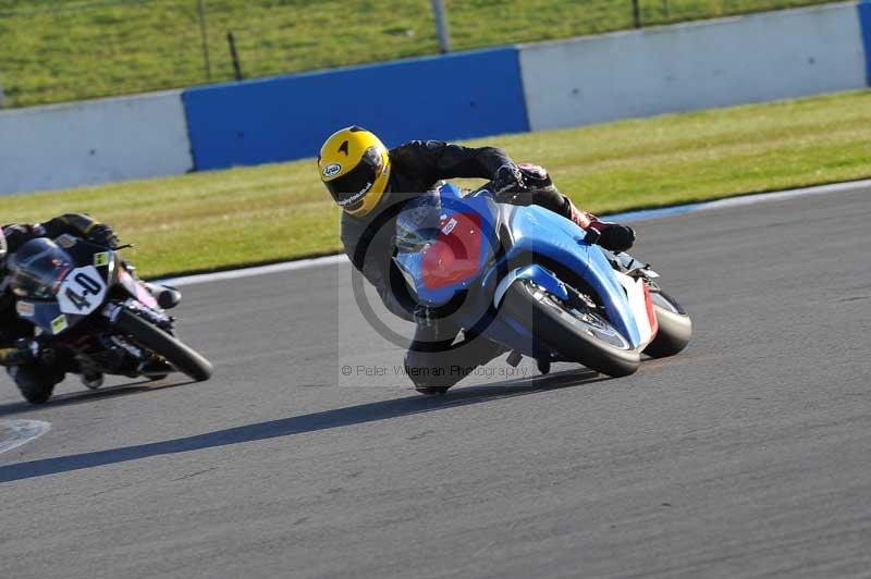 Motorcycle action photographs;donington;donington park leicestershire;donington photographs;event digital images;eventdigitalimages;no limits trackday;peter wileman photography;trackday;trackday digital images;trackday photos