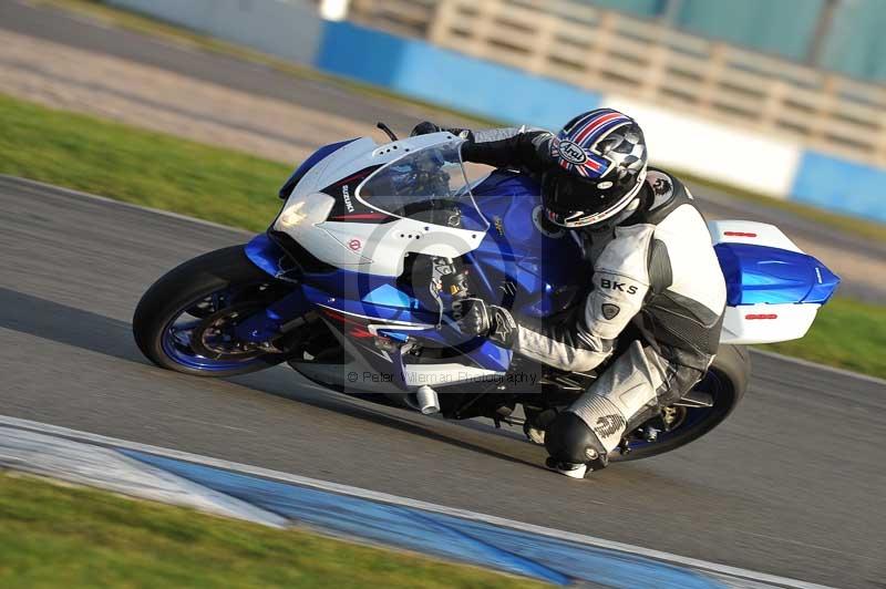 Motorcycle action photographs;donington;donington park leicestershire;donington photographs;event digital images;eventdigitalimages;no limits trackday;peter wileman photography;trackday;trackday digital images;trackday photos