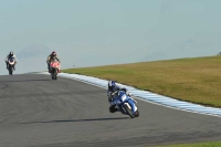 Motorcycle-action-photographs;donington;donington-park-leicestershire;donington-photographs;event-digital-images;eventdigitalimages;no-limits-trackday;peter-wileman-photography;trackday;trackday-digital-images;trackday-photos