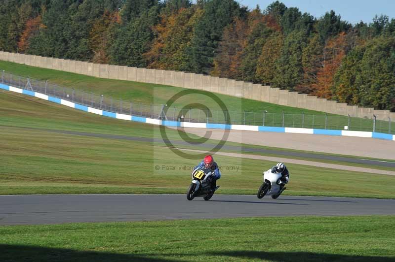 Motorcycle action photographs;donington;donington park leicestershire;donington photographs;event digital images;eventdigitalimages;no limits trackday;peter wileman photography;trackday;trackday digital images;trackday photos