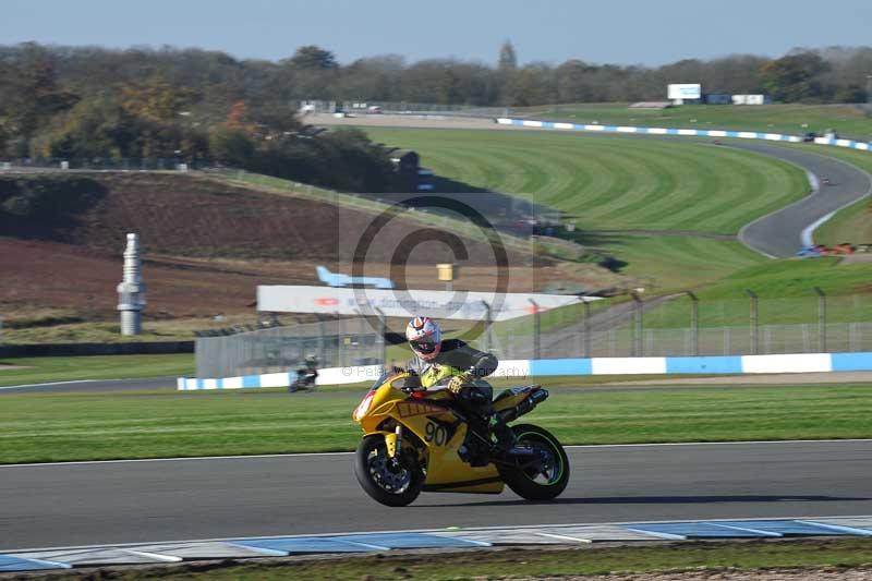 Motorcycle action photographs;donington;donington park leicestershire;donington photographs;event digital images;eventdigitalimages;no limits trackday;peter wileman photography;trackday;trackday digital images;trackday photos