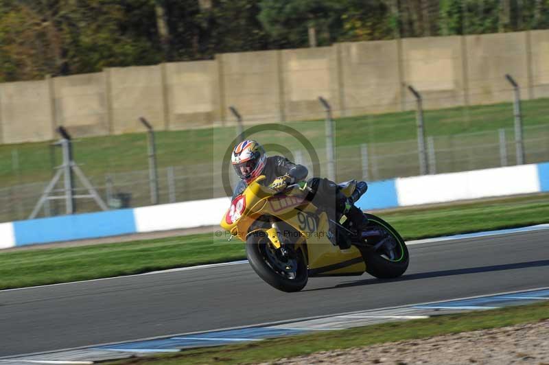 Motorcycle action photographs;donington;donington park leicestershire;donington photographs;event digital images;eventdigitalimages;no limits trackday;peter wileman photography;trackday;trackday digital images;trackday photos