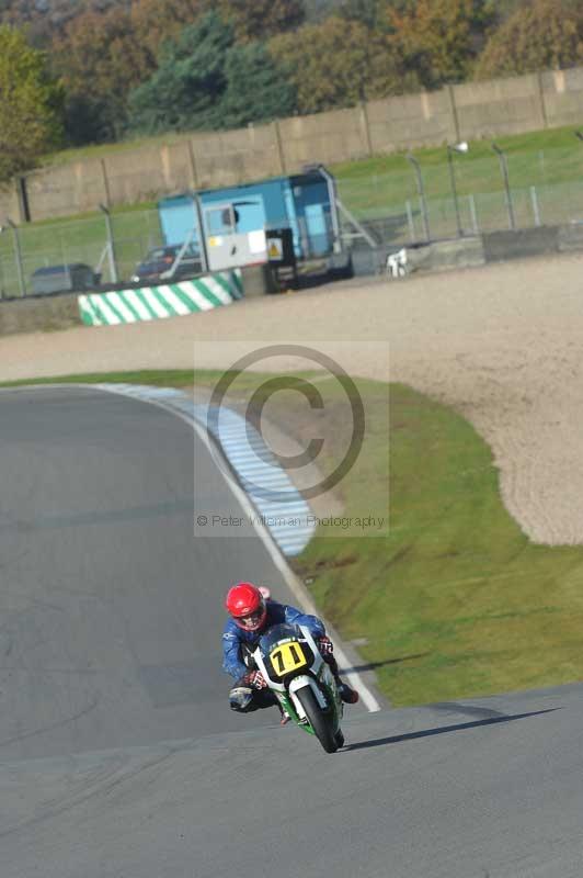 Motorcycle action photographs;donington;donington park leicestershire;donington photographs;event digital images;eventdigitalimages;no limits trackday;peter wileman photography;trackday;trackday digital images;trackday photos