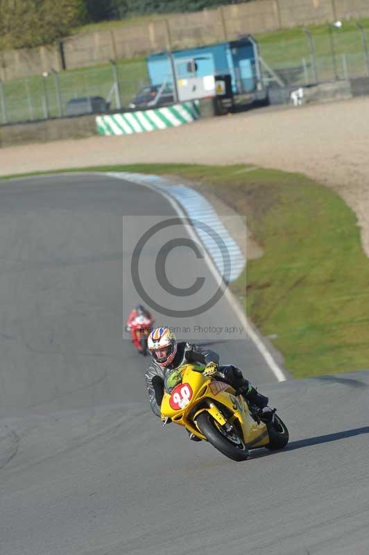 Motorcycle action photographs;donington;donington park leicestershire;donington photographs;event digital images;eventdigitalimages;no limits trackday;peter wileman photography;trackday;trackday digital images;trackday photos