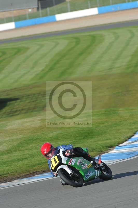 Motorcycle action photographs;donington;donington park leicestershire;donington photographs;event digital images;eventdigitalimages;no limits trackday;peter wileman photography;trackday;trackday digital images;trackday photos