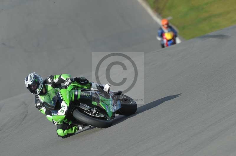 Motorcycle action photographs;donington;donington park leicestershire;donington photographs;event digital images;eventdigitalimages;no limits trackday;peter wileman photography;trackday;trackday digital images;trackday photos