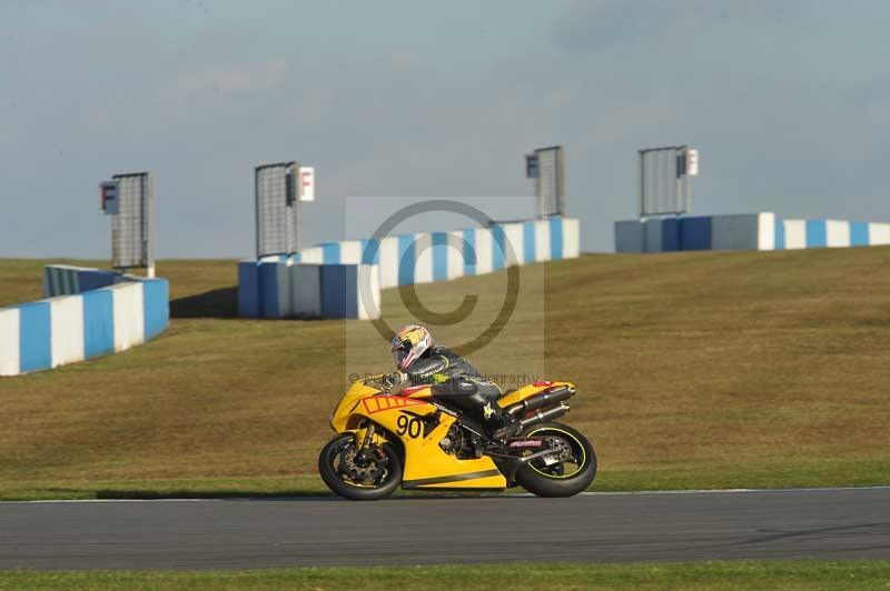 Motorcycle action photographs;donington;donington park leicestershire;donington photographs;event digital images;eventdigitalimages;no limits trackday;peter wileman photography;trackday;trackday digital images;trackday photos