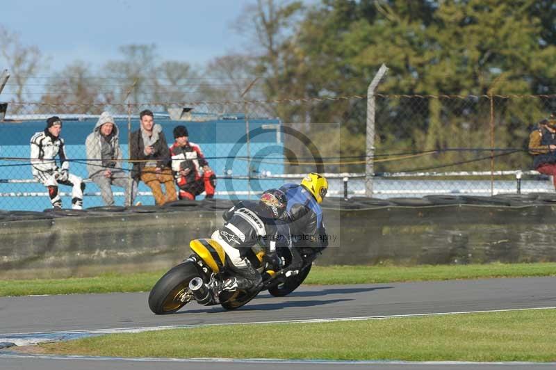 Motorcycle action photographs;donington;donington park leicestershire;donington photographs;event digital images;eventdigitalimages;no limits trackday;peter wileman photography;trackday;trackday digital images;trackday photos