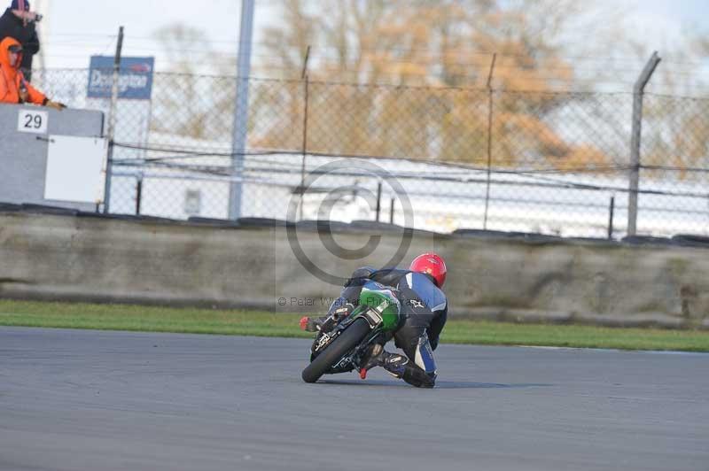 Motorcycle action photographs;donington;donington park leicestershire;donington photographs;event digital images;eventdigitalimages;no limits trackday;peter wileman photography;trackday;trackday digital images;trackday photos