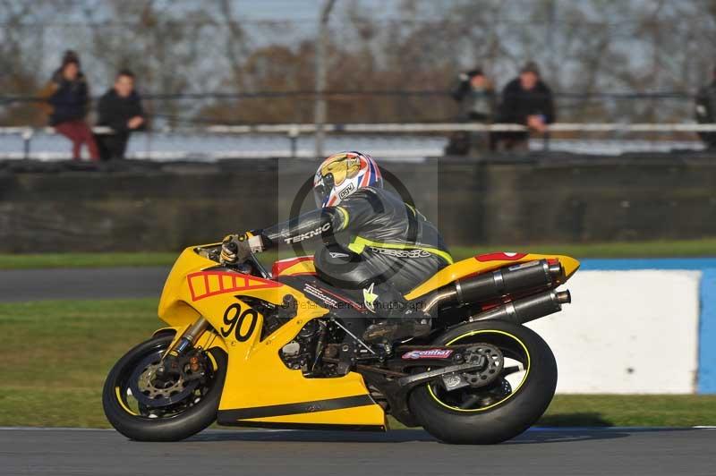 Motorcycle action photographs;donington;donington park leicestershire;donington photographs;event digital images;eventdigitalimages;no limits trackday;peter wileman photography;trackday;trackday digital images;trackday photos