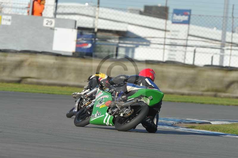 Motorcycle action photographs;donington;donington park leicestershire;donington photographs;event digital images;eventdigitalimages;no limits trackday;peter wileman photography;trackday;trackday digital images;trackday photos