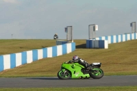 Motorcycle-action-photographs;donington;donington-park-leicestershire;donington-photographs;event-digital-images;eventdigitalimages;no-limits-trackday;peter-wileman-photography;trackday;trackday-digital-images;trackday-photos